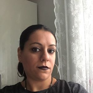 Meet your Posher, Daniela